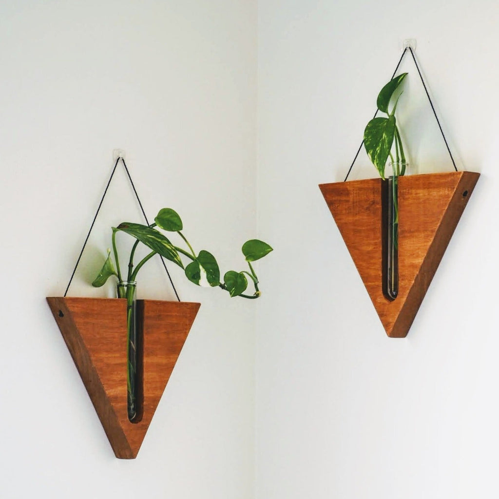 Triangular wall planter Wall planter - Reddish