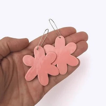 Ceramic Flowerburst Earrings: Salmon