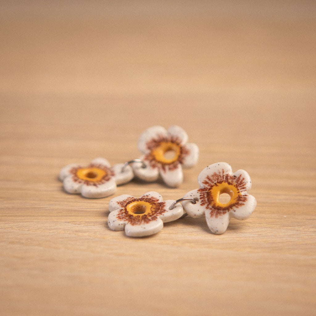 2 Tier Ceramic Earring- White Flowers