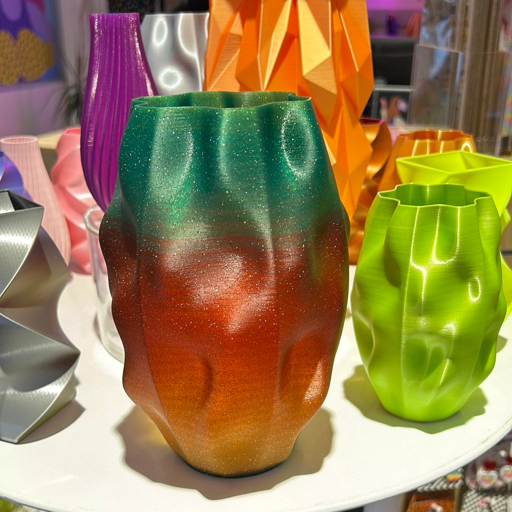3D Printed Alien Vase - Xmas Rainbow