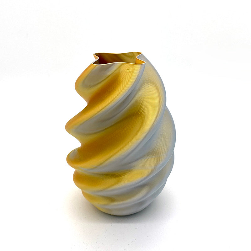 3D Printed Whippy Vase - Goldie Morph
