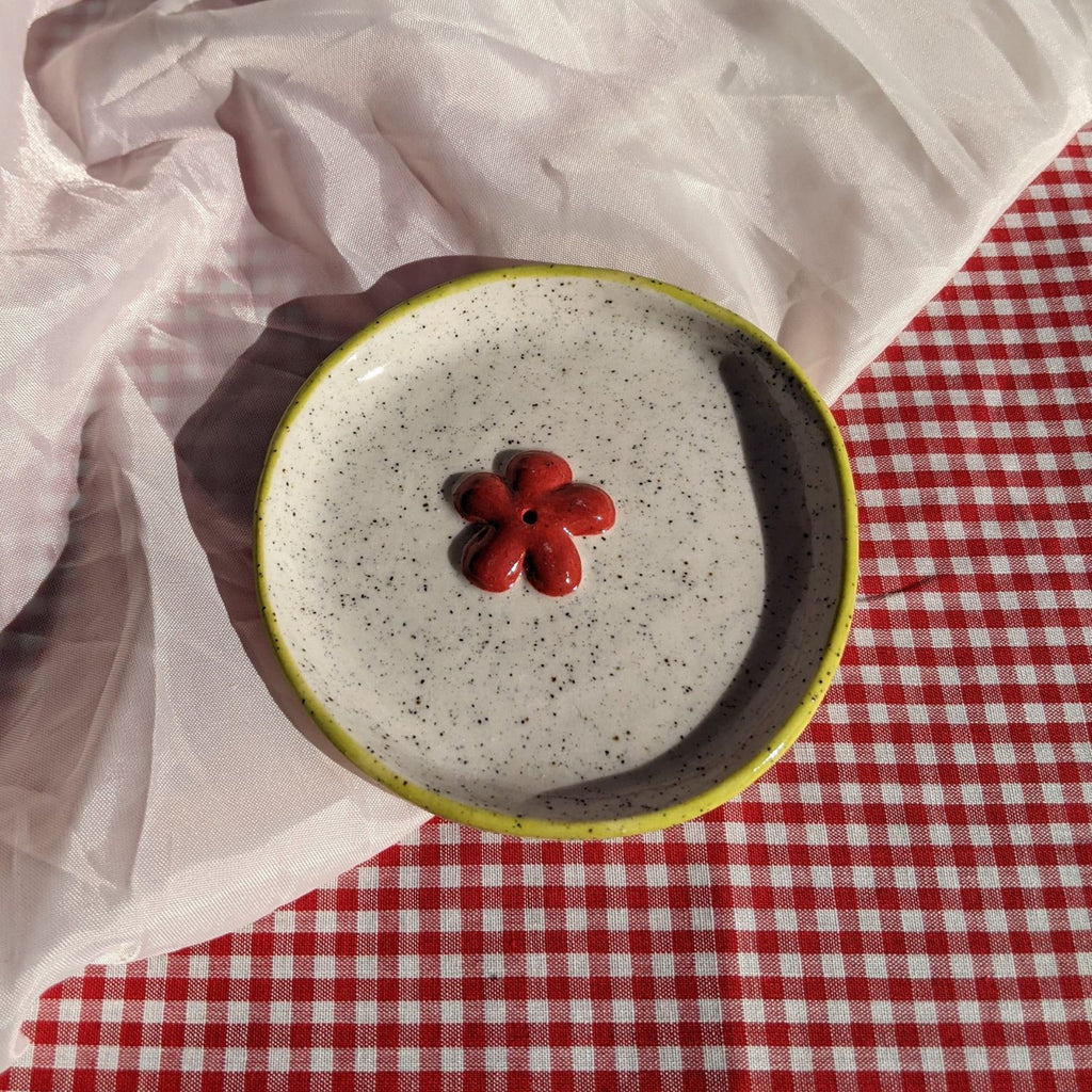 Red and Green Daisy Insense Holder