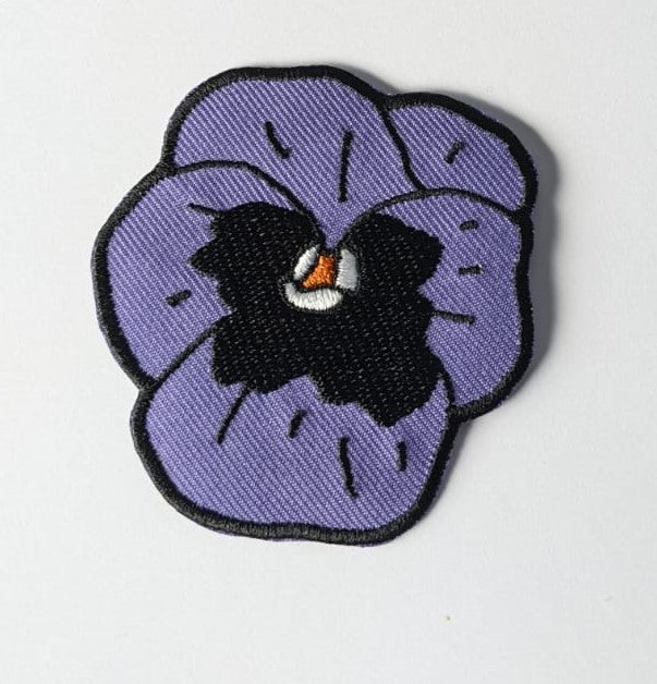 Pansy embroidered patch - Purple