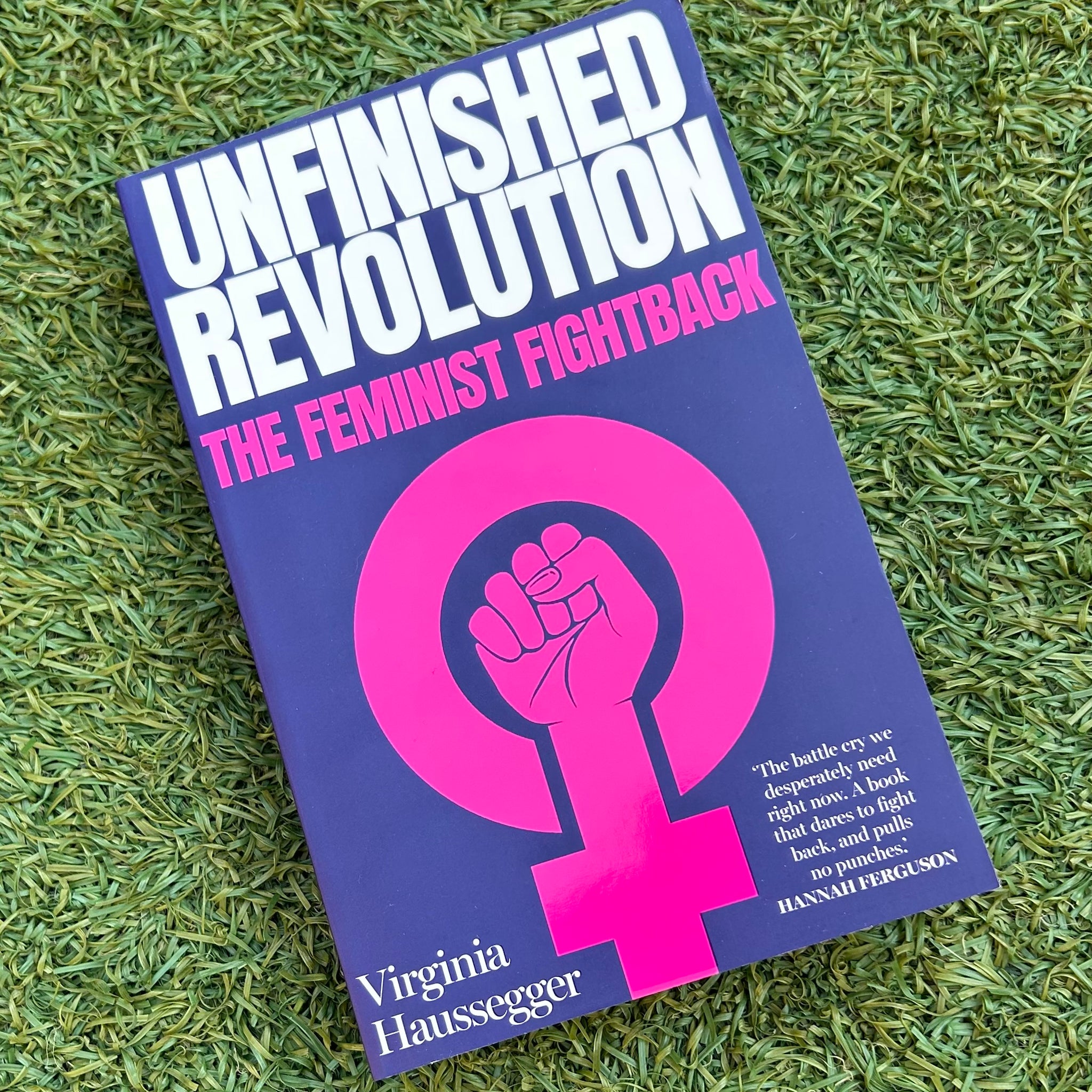 洋書 Breaking Barriers: The Feminist Revoluti Breaking barriers with books – Three Penny Press