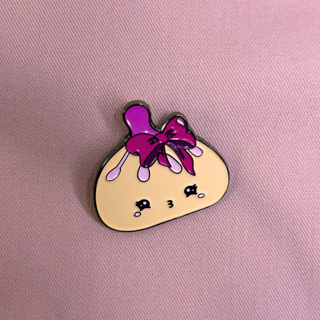 Areolette the Breast Pin