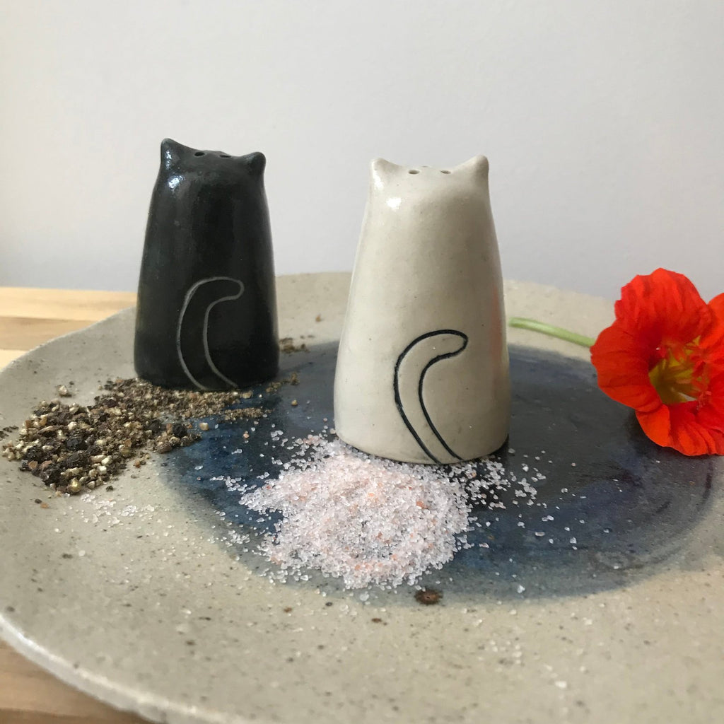 Cat Salt and Pepper Shakers
